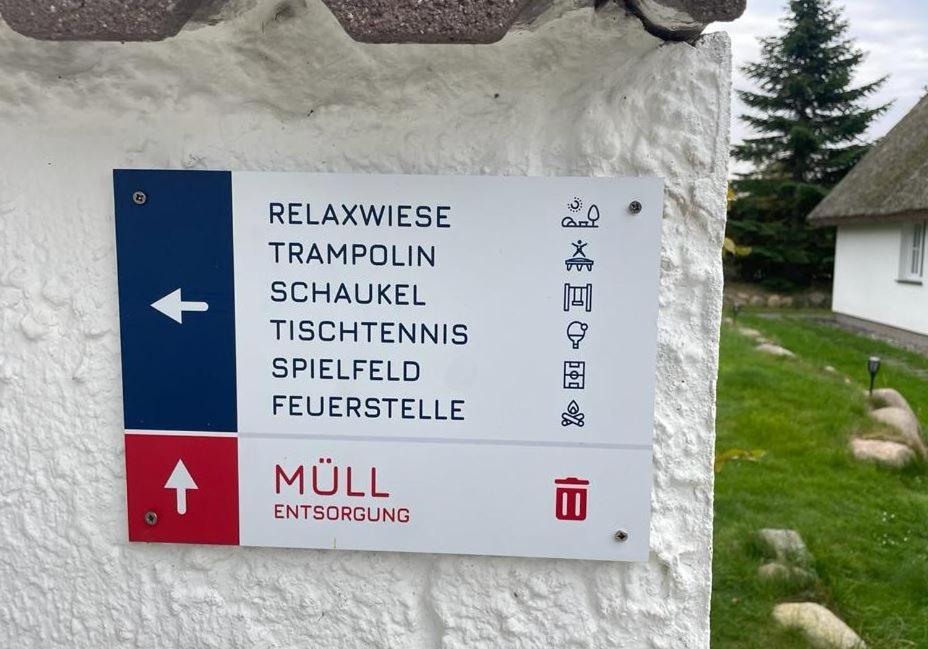 Reetferienhaus - Schaprode Hafen Bagian luar foto