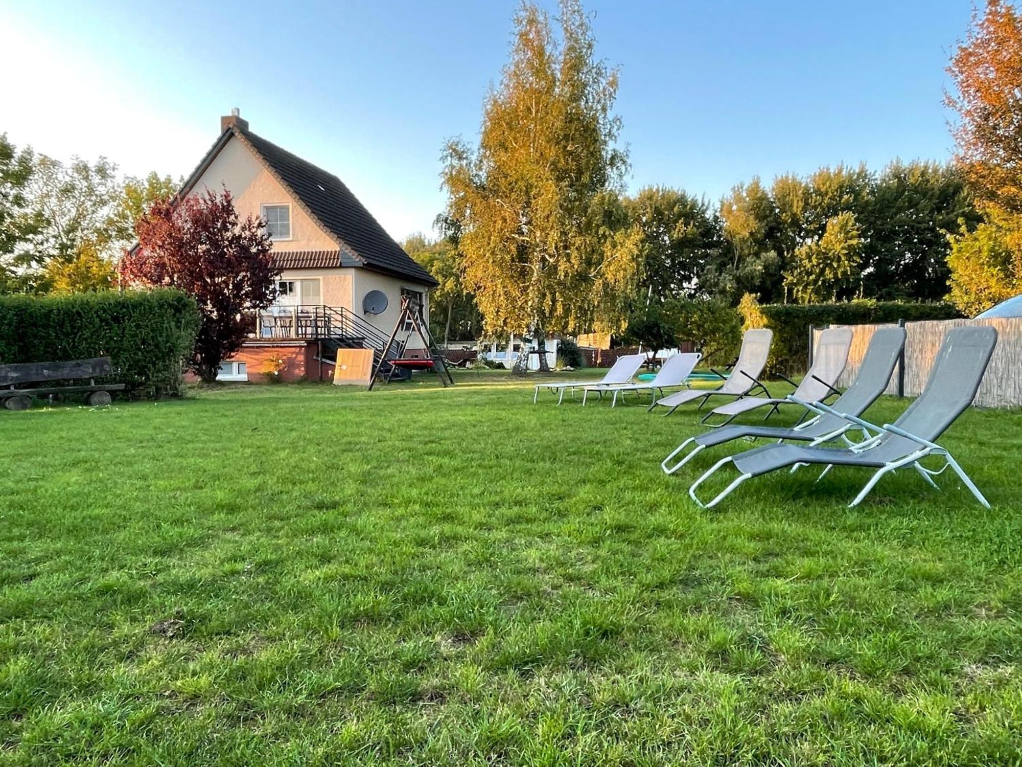 Reetferienhaus - Schaprode Hafen Bagian luar foto